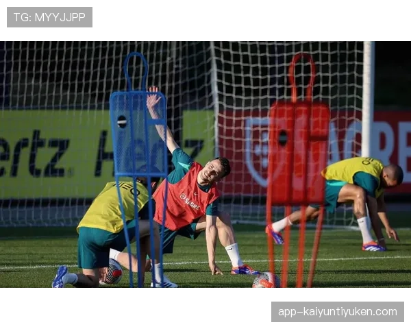 切尔西重建三年问题根本未解决，当前阶段球队表现稳定性面临考验