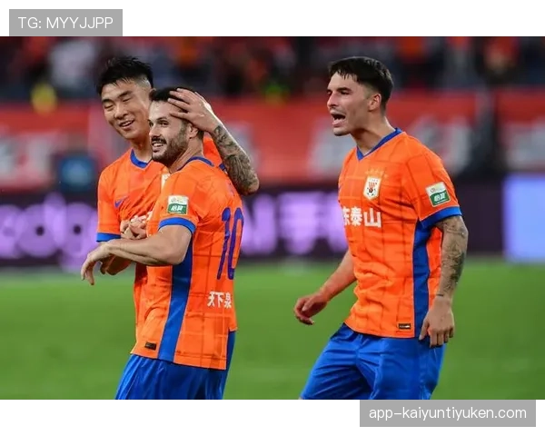 山东泰山队到底怎么了？内部冲突、战术混乱，豪门地位岌岌可危！